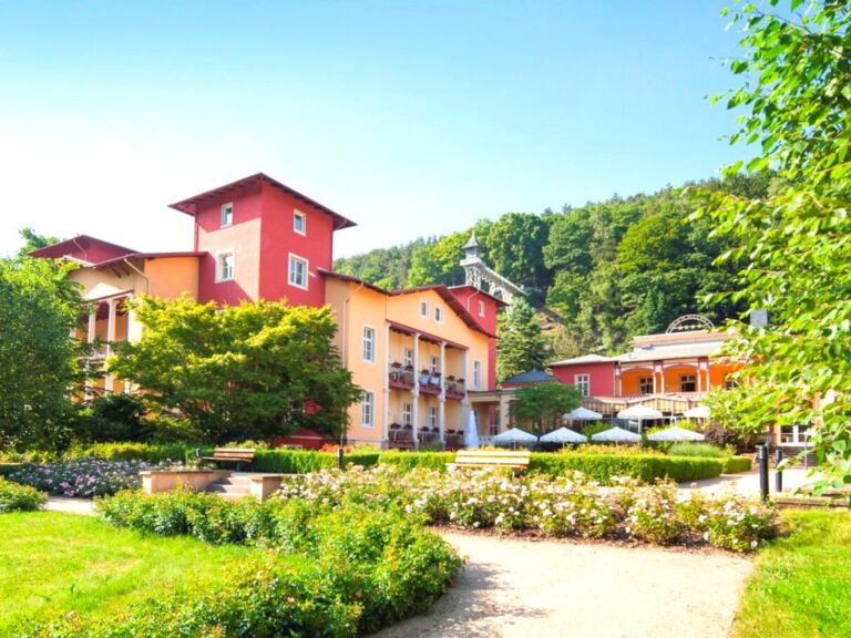 Hotel Parkhotel Bad Schandau mit Garten in der Sächsischen Schweiz Pura Hotels GmbH