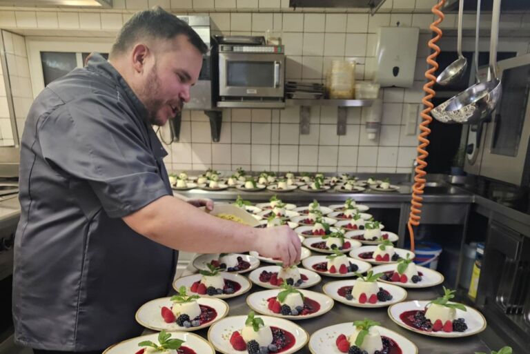 Ausbildung zum Koch (m/w/d) im Naturhotel Gasthof Bärenfels